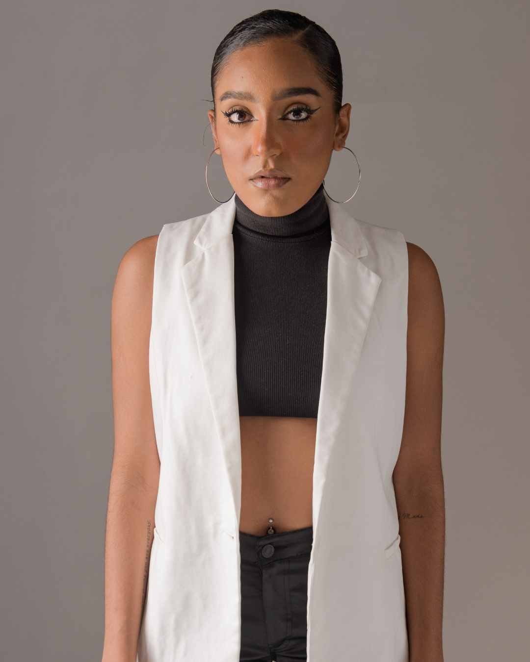 White vest
