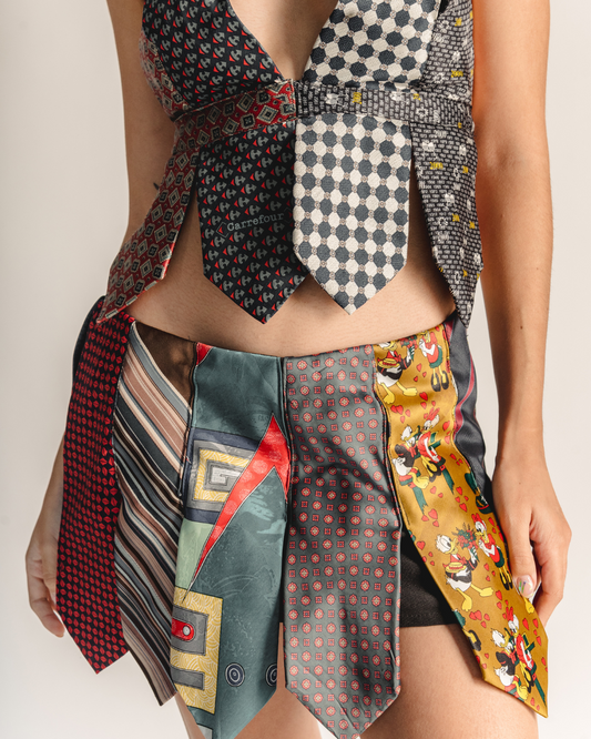 Corbata mini skirt