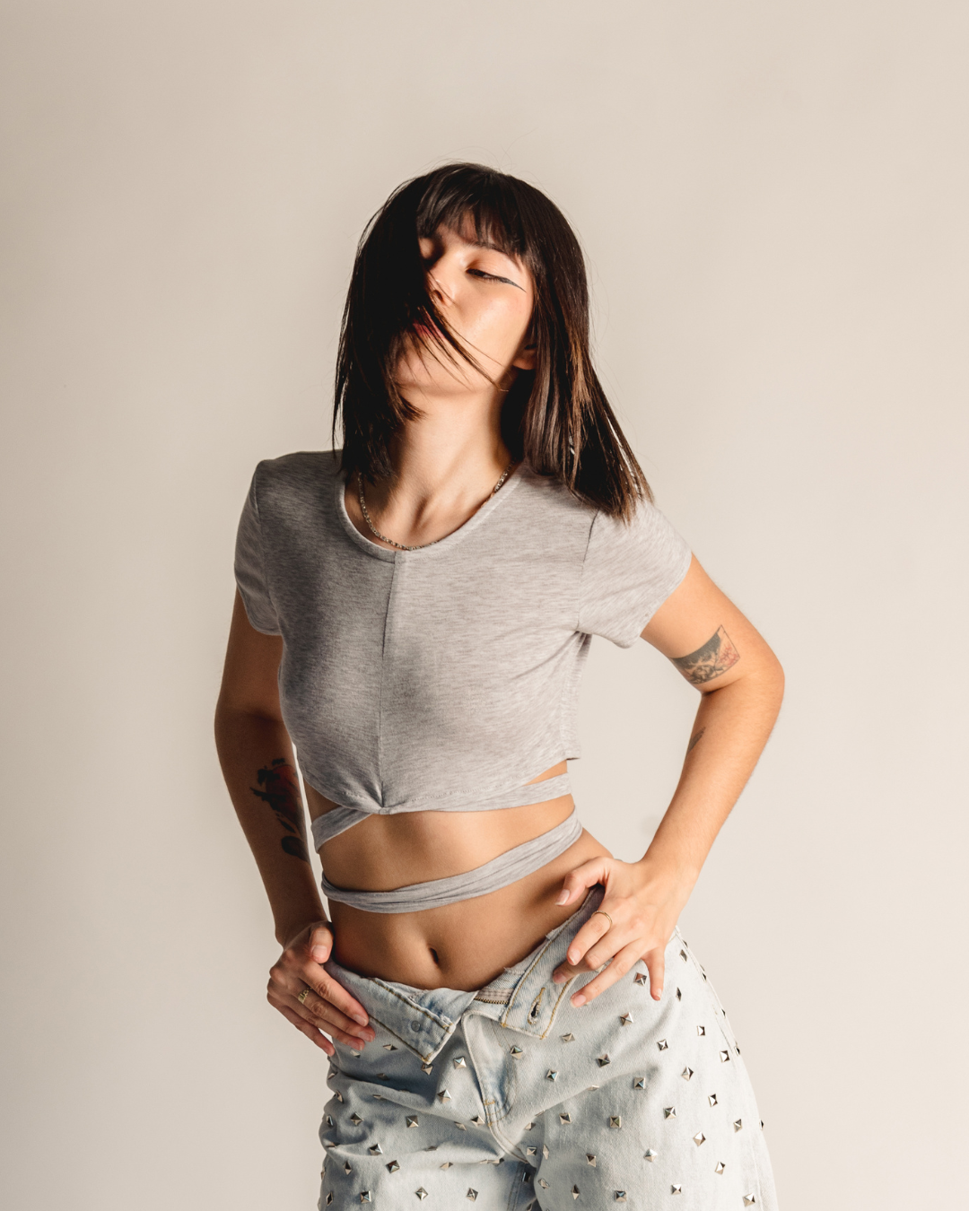 Gray top