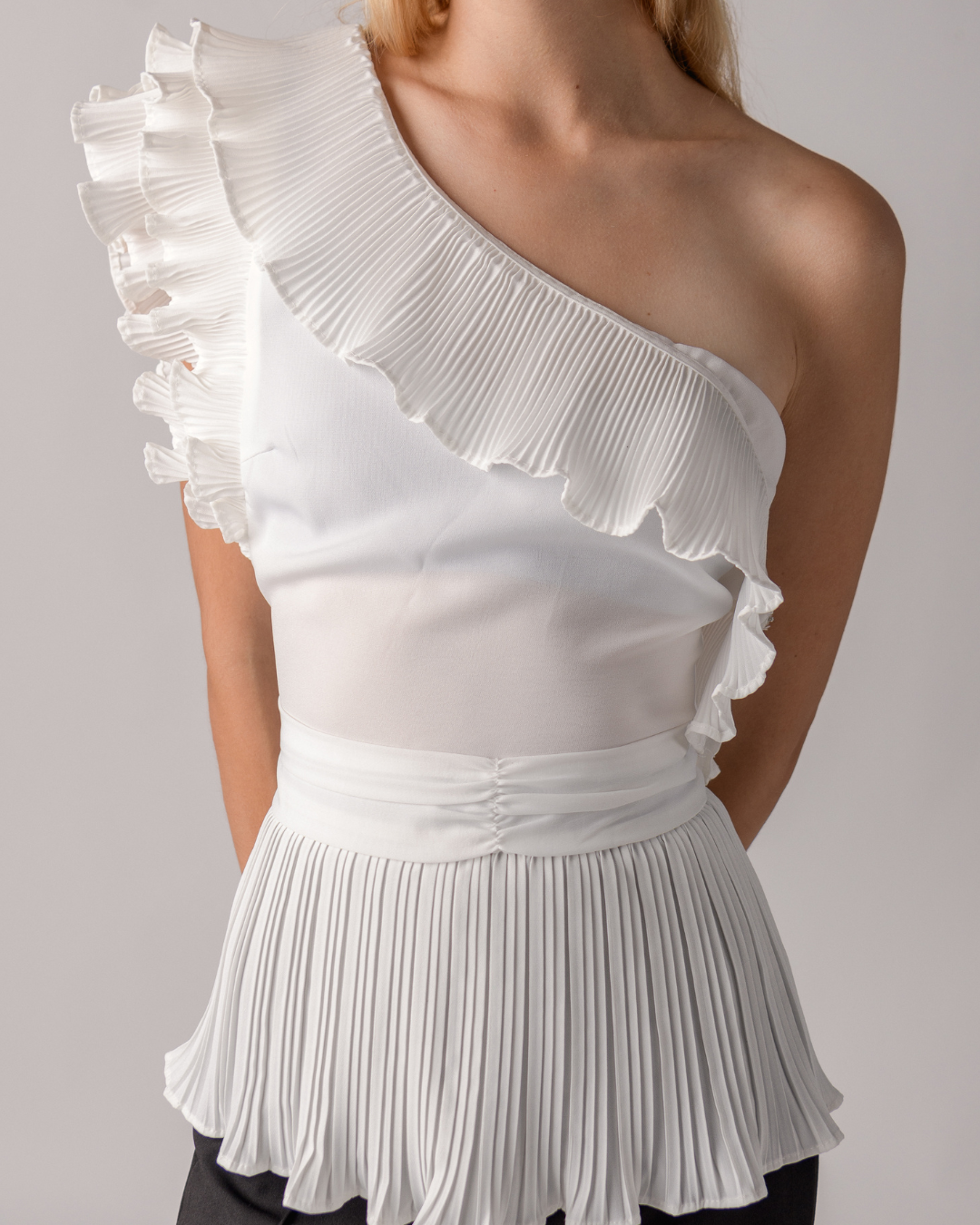 Asimetric blouse