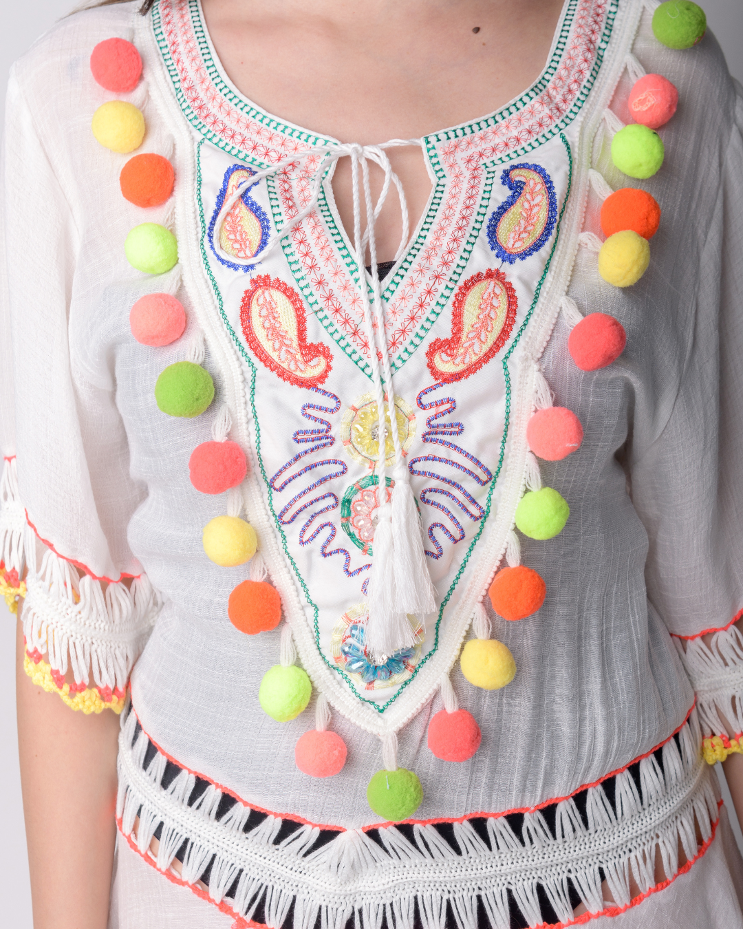 Pompoms dress