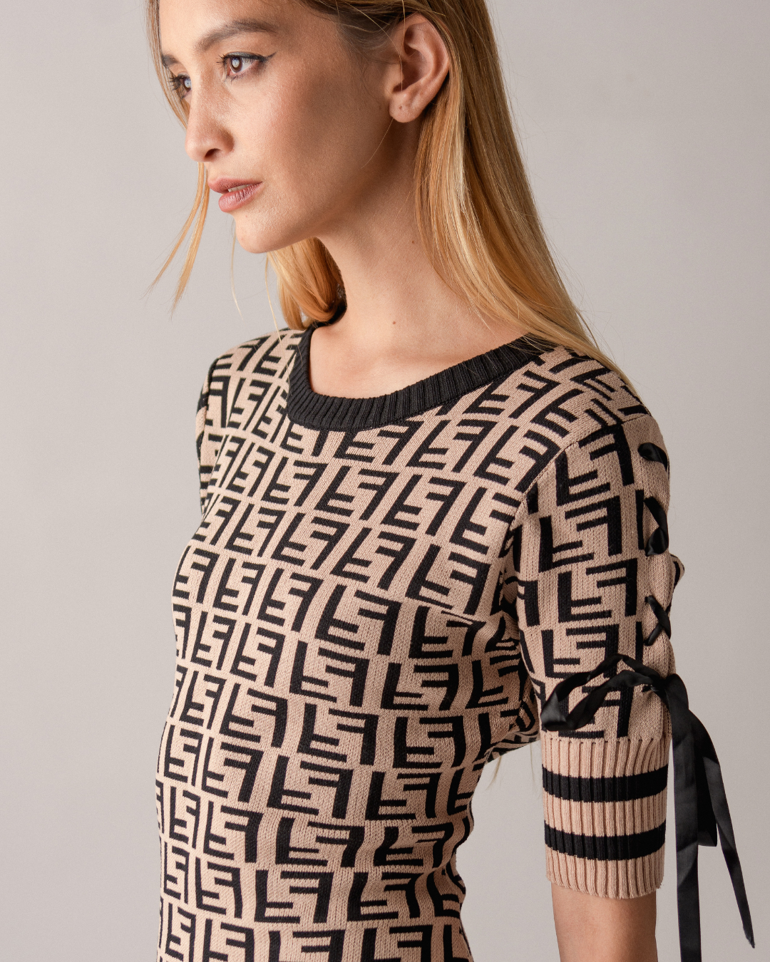 F slim dress