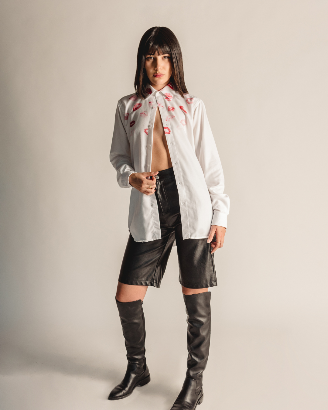 Kiss blouse