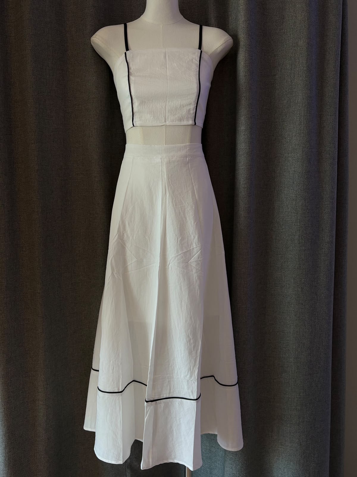 White Linen Set
