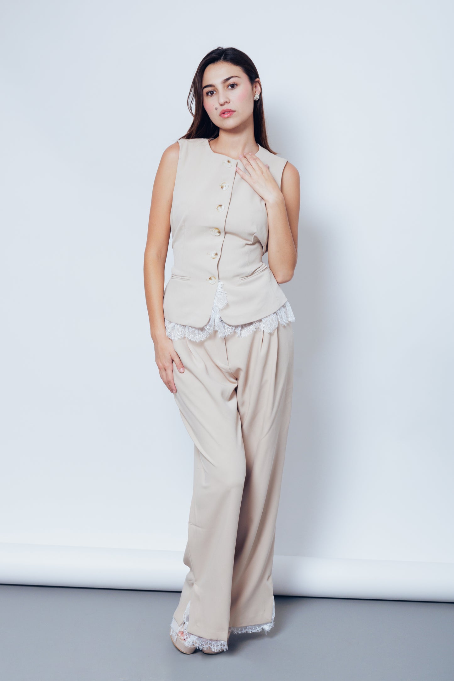 Structured kaki set