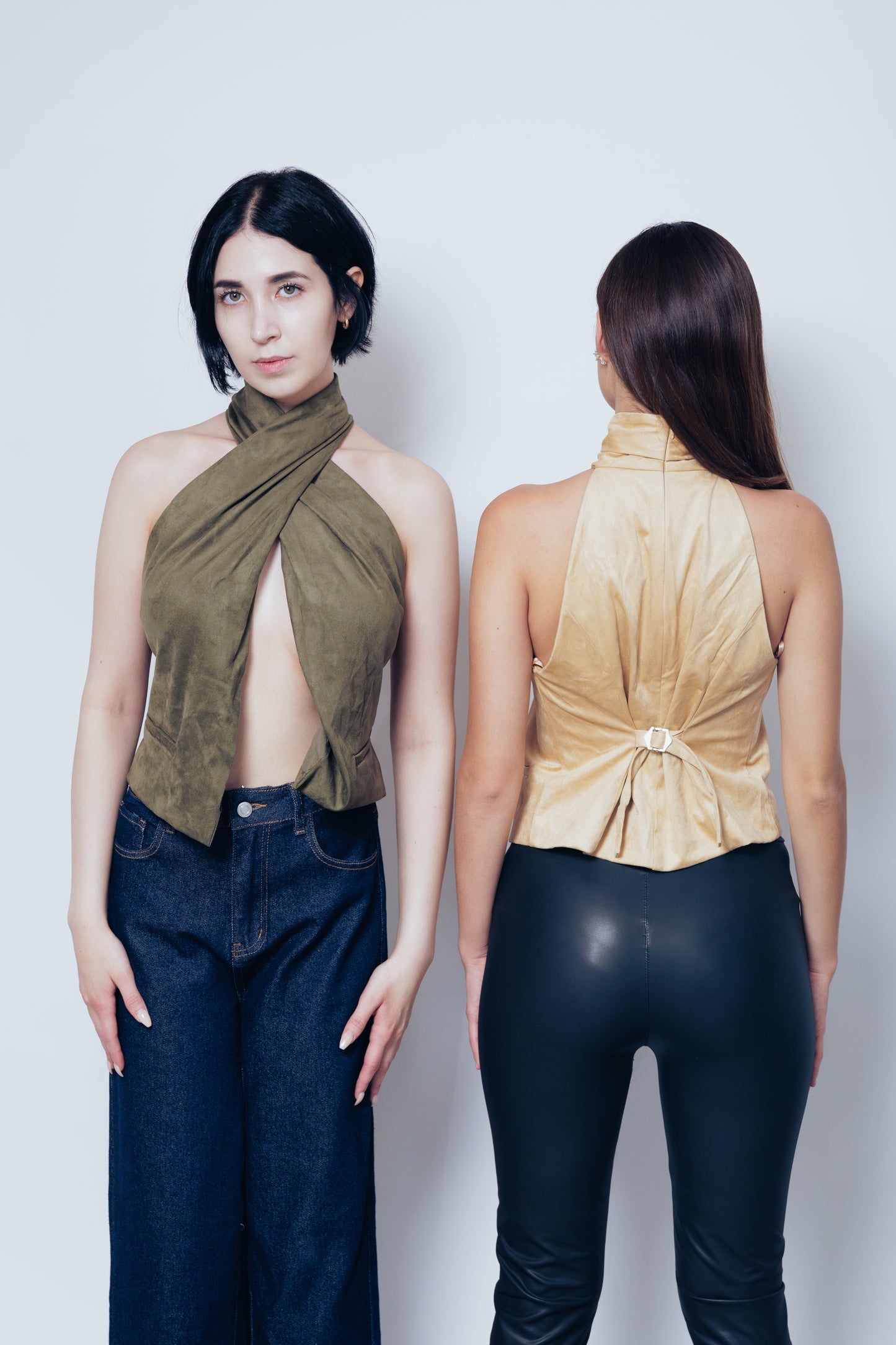 sleeveles olive halter