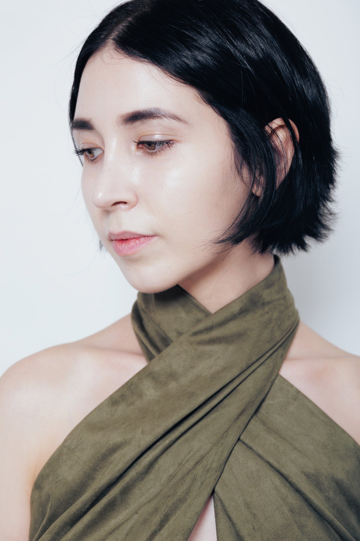 sleeveles olive halter